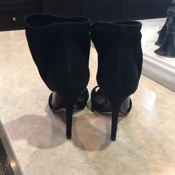 Shoes - Picture 3 of 7